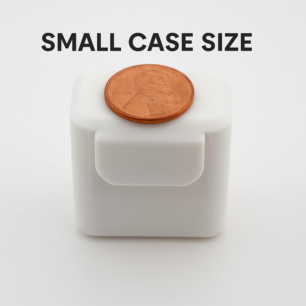 2 Pack - Scleral Lens Tool Organizer Case tool organizer case, close-up of latch and closure detail