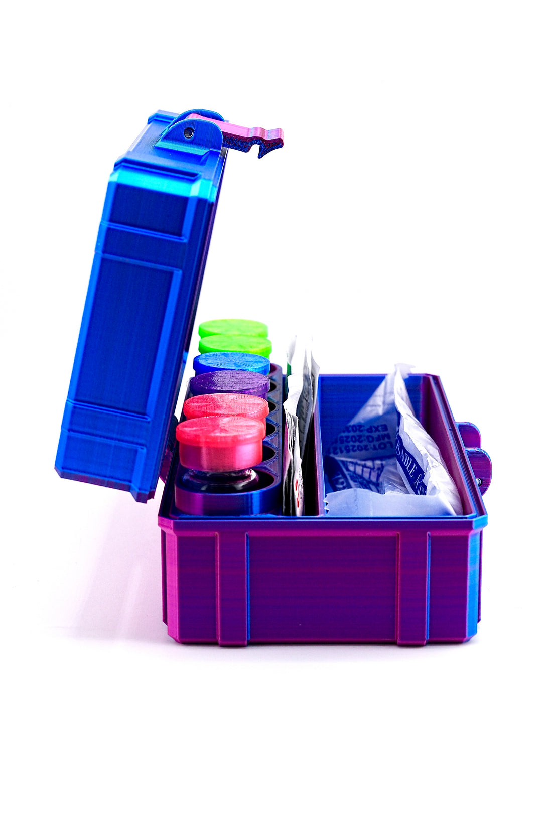 6-slot 10 ml vial organizer, in-use scene with vials loaded into slots