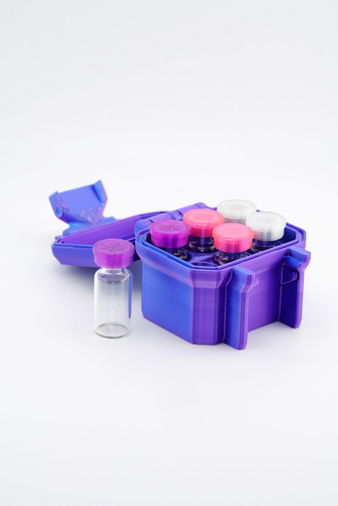 6-slot 3 ml vial organizer, front view
